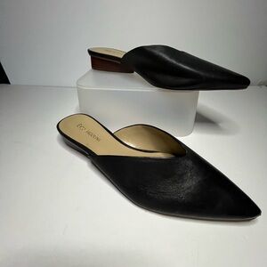 Enzo Angioloni Black Pointed Toe Slides NWOB size 8.5